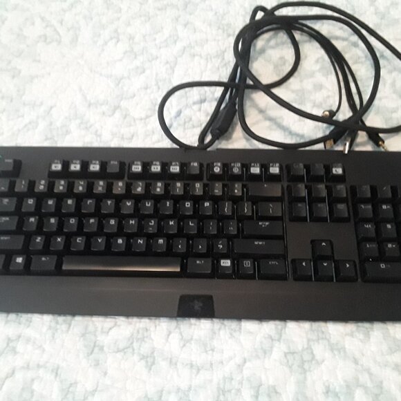 Razer BlackWidow Ultimate 2014 Gaming Keyboard RZ03-0038 - Picture 5 of 10